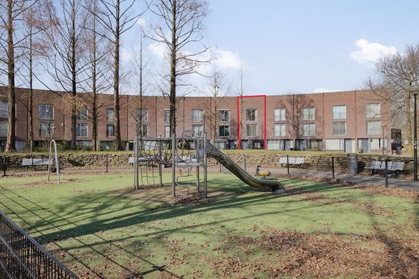 Medium property photo - Nadezjda Mandelstamstraat 53, 1102 JJ Amsterdam